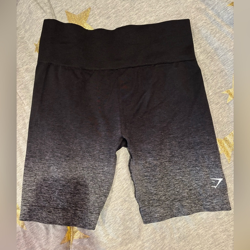 Adapt Ombre seamless shorts Black/ Black Marl Gymshark